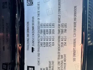 2021 Chevrolet Suburban LT z VIN 1GNSCCKD2MR303016, wystawiony jako Copart lot #61634185 z przebiegiem 244 286 mil mil oraz Czysty tytuł • Clean title. Historia ofert i sprzedaży dostępna na DreamBid. Obrazek 10.