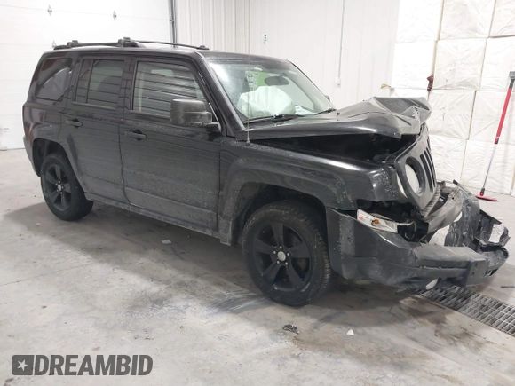2014 Jeep Patriot Latitude z VIN 1C4NJRFB7ED694024, wystawiony jako IAAI lot #41354423 z przebiegiem 177 854 mil mil oraz . Historia ofert i sprzedaży dostępna na DreamBid. Obrazek 1.