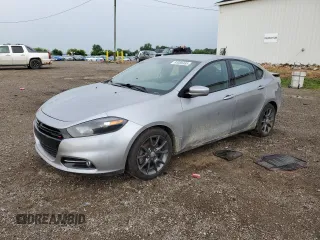 2015 Dodge Dart SXT z VIN 1C3CDFBB4FD286816, wystawiony jako Copart lot #64089385 z przebiegiem 122 479 mil mil oraz Czysty tytuł • Clean title. Historia ofert i sprzedaży dostępna na DreamBid. Obrazek 1.