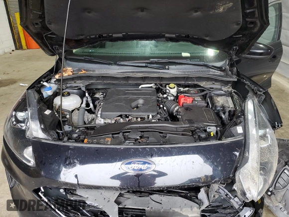 2020 Ford Escape SE with VIN 1FMCU9G61LUB27963, listed as a Copart auction lot 55820095 with 82,264 mi miles and Salvage title. Bid and sale history available at DreamBid. Image 12.