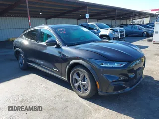 2022 Ford Mustang Mach-E Select z VIN 3FMTK1RM4NMA44540, wystawiony jako IAAI lot #40825486 z przebiegiem 24 571 mil mil oraz . Historia ofert i sprzedaży dostępna na DreamBid. Obrazek 1.