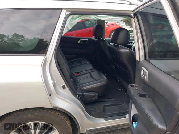 2017 Nissan Pathfinder SV z VIN 5N1DR2MM0HC619400, wystawiony jako IAAI lot #42457072 z przebiegiem 159 839 mil mil oraz . Historia ofert i sprzedaży dostępna na DreamBid. Obrazek 8.