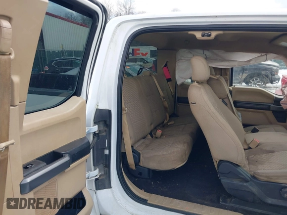 2016 Ford F-150 XLT with VIN 1FTFX1EF3GFD38749, listed as a IAAI auction lot 41245869 with 126,799 mi miles. Bid and sale history available at carsss.com. Image 8.