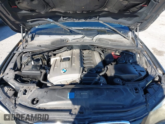 2006 BMW 5 Series 530i with VIN WBANE735X6CM31764, listed as a IAAI auction lot 41794120 with 265,680 mi miles and . Bid and sale history available at carsss.com. Image 10.
