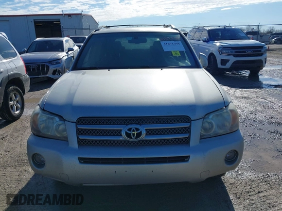 2007 Toyota Highlander w/3rd Row z VIN JTEDW21A270019125, wystawiony jako IAAI lot #41671395 z przebiegiem 138 440 mil mil oraz . Historia ofert i sprzedaży dostępna na DreamBid. Obrazek 6.