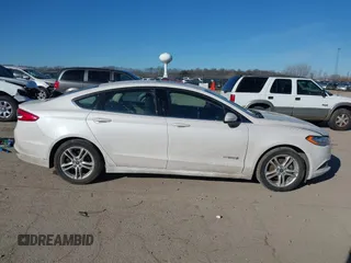 2018 Ford Fusion Hybrid SE with VIN 3FA6P0LU4JR152682, listed as a IAAI auction lot 41691305 with 142,059 mi miles. Bid and sale history available at carsss.com. Image 13.