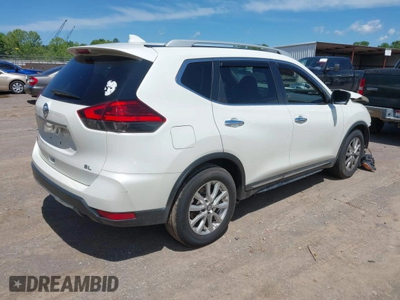 2017 Nissan Rogue SL z VIN 5N1AT2MT5HC884728, wystawiony jako IAAI lot #42330244 z przebiegiem 89 744 mil mil oraz . Historia ofert i sprzedaży dostępna na DreamBid. Obrazek 4.