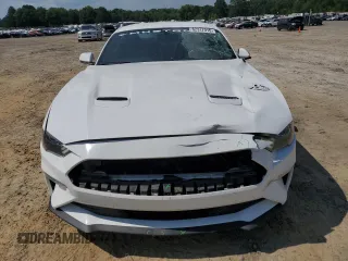 2019 Ford Mustang EcoBoost with VIN 1FA6P8TH5K5132186, listed as a Copart auction lot 62317015 with 97,816 mi miles and Salvage title. Bid and sale history available at DreamBid. Image 5.