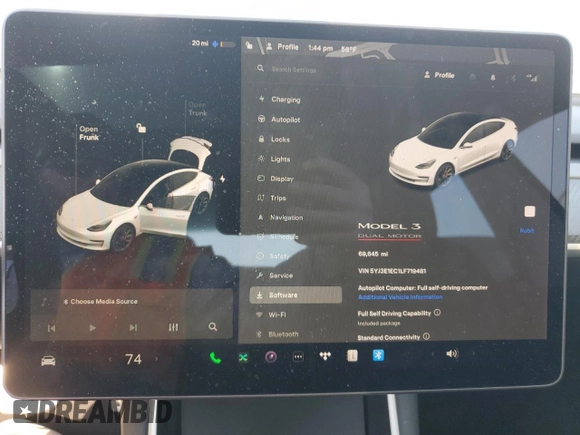 2020 Tesla Model 3 Performance z VIN 5YJ3E1EC1LF719481, wystawiony jako Copart lot #86930884 z przebiegiem 69 645 mil mil oraz Szkoda całkowita • Salvage title. Historia ofert i sprzedaży dostępna na DreamBid. Obrazek 9.