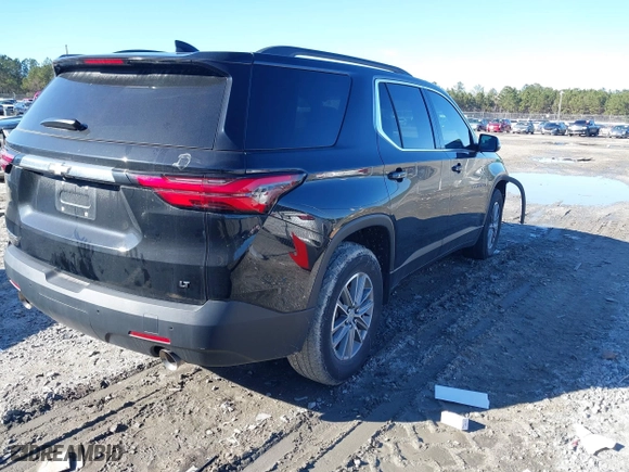 2022 Chevrolet Traverse LT Cloth with VIN 1GNERGKW3NJ171615, listed as a IAAI auction lot 41234628 with 28,205 mi miles. Bid and sale history available at carsss.com. Image 4.
