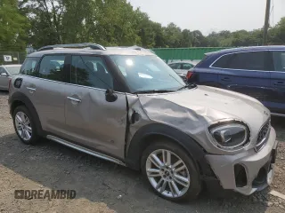 2024 MINI Countryman Cooper S with VIN WMZ83BR04R3S04143, listed as a Copart auction lot 78412504 with 13,231 mi miles and Non Repairable. Bid and sale history available at carsss.com. Image 4.