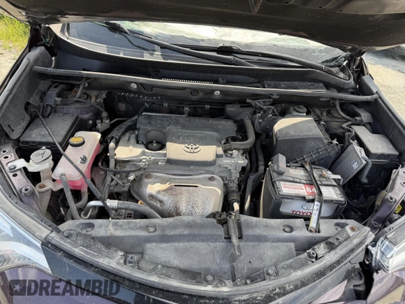 2017 Toyota RAV4 SE z VIN 2T3JFREVXHW628554, wystawiony jako Copart lot #61222355 z przebiegiem 162 218 mil mil oraz Szkoda całkowita • Salvage title. Historia ofert i sprzedaży dostępna na DreamBid. Obrazek 11.