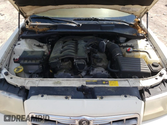 2005 Chrysler 300 with VIN 2C3JA53G45H174992, listed as a Copart auction lot 52965775 with 233,417 mi miles and Clean Title. Bid and sale history available at carsss.com. Image 11.