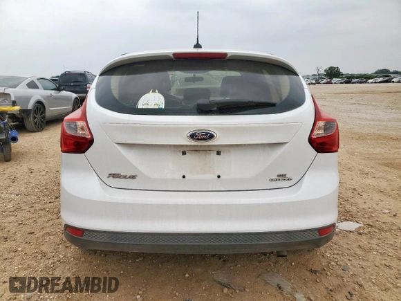 2014 Ford Focus SE z VIN 1FADP3K24EL187042, wystawiony jako Copart lot #57636395 z przebiegiem 105 918 mil mil oraz Szkoda całkowita • Salvage title. Historia ofert i sprzedaży dostępna na DreamBid. Obrazek 6.
