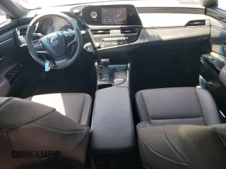 2022 Lexus ES 300h with VIN 58ACA1C12NU022512, listed as a Copart auction lot 55175095 with 125,120 mi miles and Salvage title. Bid and sale history available at DreamBid. Image 8.