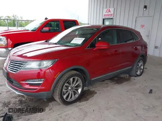 2017 Lincoln MKC Select с VIN 5LMCJ2C96HUL63240, выставлен на аукционе IAAI как лот 42075525 с пробегом 82 057 миль миль и . История ставок и продаж доступна на DreamBid. Изображение 17.