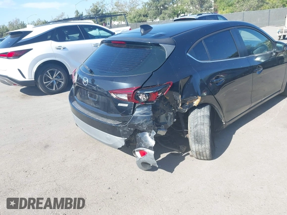 2015 Mazda 3 i Grand Touring z VIN 3MZBM1M73FM145336, wystawiony jako IAAI lot #42227676 z przebiegiem Nie podano mil oraz . Historia ofert i sprzedaży dostępna na DreamBid. Obrazek 6.