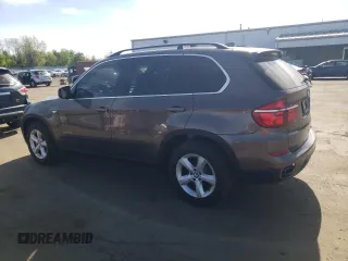 2011 BMW X5 50i with VIN 5UXZV8C53BL417868, listed as a Copart auction lot 55095935 with 102,720 mi miles and Clean title. Bid and sale history available at DreamBid. Image 2.