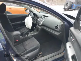 2010 Mazda 6 i Sport z VIN 1YVHZ8BH7A5M52522, wystawiony jako IAAI lot #41902643 z przebiegiem 112 850 mil mil oraz . Historia ofert i sprzedaży dostępna na DreamBid. Obrazek 5.