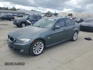 2011 BMW 3 Series 328i with VIN WBAPH7C52BE131120, listed as a Copart auction lot 50666605 with 190,199 mi miles and Clean Title. Bid and sale history available at carsss.com. Image 1.