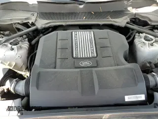 2018 Land Rover Discovery HSE Luxury с VIN SALRT2RV1JA051942, выставлен на аукционе Copart как лот 62288715 с пробегом 81 537 миль миль и Списание • Salvage title. История ставок и продаж доступна на DreamBid. Изображение 17.