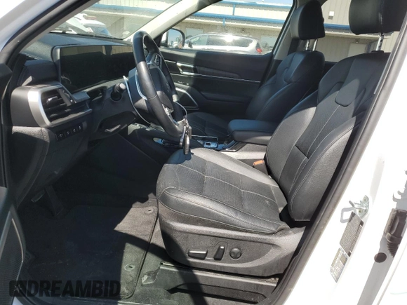 2023 Kia Telluride EX X-Line with VIN 5XYP3DGC5PG354100, listed as a Copart auction lot 49047485 with 39,412 mi miles and Salvage title. Bid and sale history available at DreamBid. Image 7.