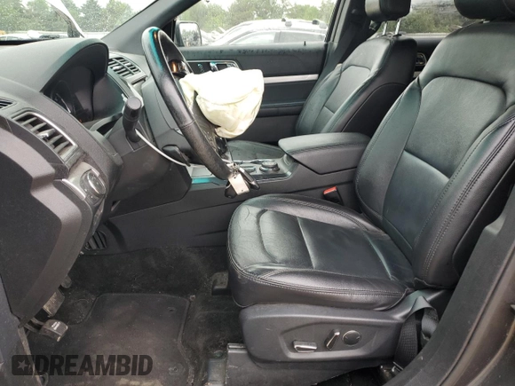 2017 Ford Explorer XLT z VIN 1FM5K8D80HGB51952, wystawiony jako Copart lot #60951985 z przebiegiem 80 198 mil mil oraz Szkoda całkowita • Salvage title. Historia ofert i sprzedaży dostępna na DreamBid. Obrazek 7.