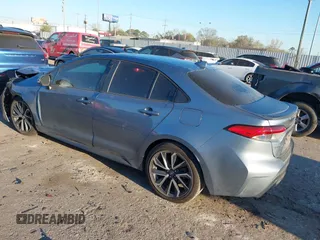 2020 Toyota Corolla SE with VIN 5YFP4RCEXLP014867, listed as a IAAI auction lot 41812152 with 84,744 mi miles. Bid and sale history available at carsss.com. Image 3.