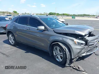 2016 Mercedes-Benz GLA 250 z VIN WDCTG4EB4GJ205894, wystawiony jako IAAI lot #42220581 z przebiegiem 82 316 mil mil oraz . Historia ofert i sprzedaży dostępna na DreamBid. Obrazek 1.