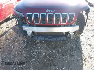 2019 Jeep Cherokee Latitude with VIN 1C4PJLCB8KD220444, listed as a IAAI auction lot 41245726 with 98,659 mi miles and . Bid and sale history available at DreamBid. Image 6.