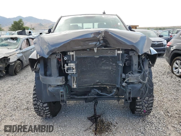 2018 Ram 2500 Laramie with VIN 3C6UR5FJ9JG354429, listed as a Copart auction lot 62869475 with 118,876 mi miles and Salvage title. Bid and sale history available at DreamBid. Image 5.
