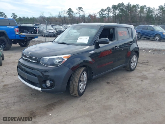 2017 Kia Soul + with VIN KNDJP3A55H7477277, listed as a IAAI auction lot 41837798 with 258,883 mi miles. Bid and sale history available at carsss.com. Image 17.