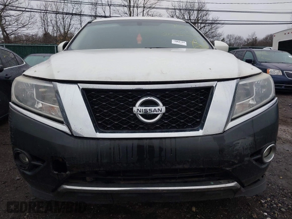 2016 Nissan Pathfinder Platinum with VIN 5N1AR2MM0GC618975, listed as a IAAI auction lot 41961002 with Not Provided miles. Bid and sale history available at carsss.com. Image 6.