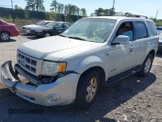 2008 Ford Escape Limited with VIN 1FMCU941X8KE85560, listed as a IAAI auction lot 42166186 with Not provided miles and . Bid and sale history available at DreamBid. Image 2.