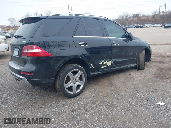 2015 Mercedes-Benz M 400 with VIN 4JGDA5GB3FA565277, listed as a IAAI auction lot 41590051 with 75,980 mi miles and . Bid and sale history available at DreamBid. Image 4.