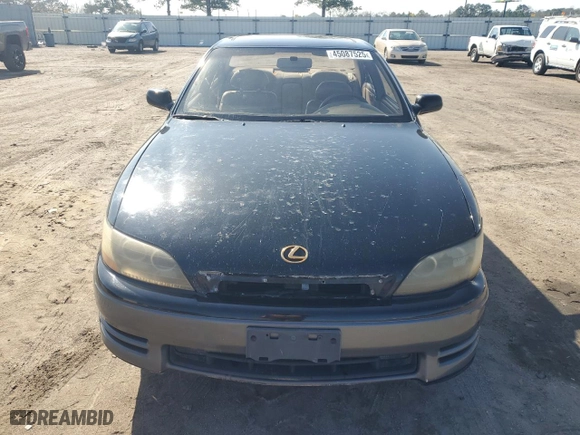 1996 Lexus ES 300 with VIN JT8BF12G6T0159907, listed as a Copart auction lot 45087525 with 259,414 mi miles and Salvage Title. Bid and sale history available at carsss.com. Image 5.