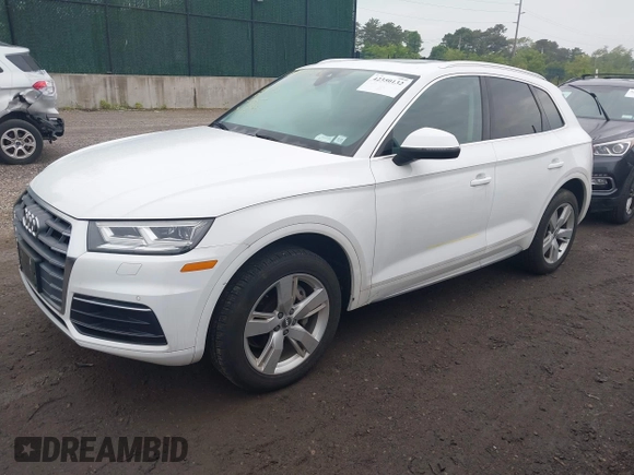 2018 Audi Q5 Premium Plus z VIN WA1BNAFY6J2214696, wystawiony jako IAAI lot #42350132 z przebiegiem 54 550 mil mil oraz . Historia ofert i sprzedaży dostępna na DreamBid. Obrazek 2.