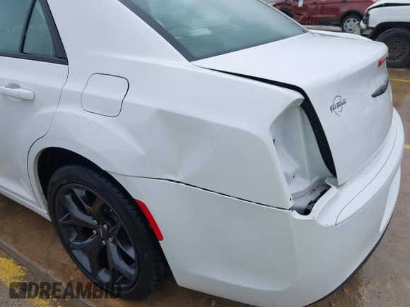 2023 Chrysler 300 Touring with VIN 2C3CCAAG4PH538152, listed as a IAAI auction lot 41894510 with 2,295 mi miles and . Bid and sale history available at DreamBid. Image 19.