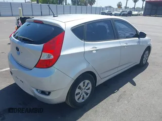 2016 Hyundai Accent SE with VIN KMHCT5AE5GU279763, listed as a IAAI auction lot 42110991 with 136,291 mi miles. Bid and sale history available at carsss.com. Image 4.