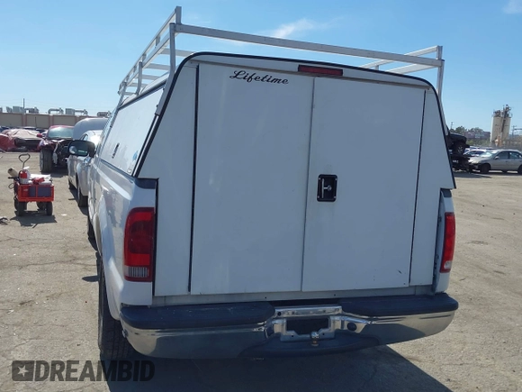 2001 Ford Super Duty F-250 XL with VIN 1FTNX20S11EA60775, listed as a IAAI auction lot 41631692 with 151,485 mi miles. Bid and sale history available at carsss.com. Image 16.