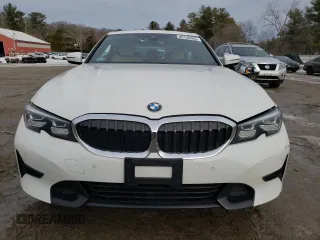2019 BMW 3 Series 330i xDrive with VIN 3MW5R7J50K8B03200, listed as a Copart auction lot 46158365 with 67,827 mi miles and Salvage Title. Bid and sale history available at DreamBid. Image 5.