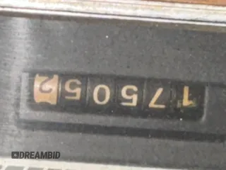 1974 Dodge Charger z VIN WH23G4A119876, wystawiony jako Copart lot #47498885 z przebiegiem 17 505 mil mil oraz Czysty tytuł • Clean title. Historia ofert i sprzedaży dostępna na DreamBid. Obrazek 8.