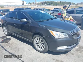 2014 Buick LaCrosse z VIN 1G4GA5GR7EF300907, wystawiony jako IAAI lot #41835137 z przebiegiem 154 838 mil mil oraz . Historia ofert i sprzedaży dostępna na DreamBid. Obrazek 1.