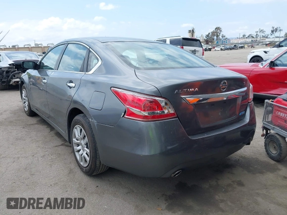 2014 Nissan Altima 2.5 S with VIN 1N4AL3AP6EN358051, listed as a IAAI auction lot 42131208 with 35,376 mi miles. Bid and sale history available at carsss.com. Image 3.