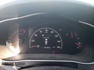 2015 Kia Cadenza Premium with VIN KNALN4D79F5180889, listed as a Copart auction lot 68486404 with 106,196 mi miles and Salvage Title. Bid and sale history available at carsss.com. Image 9.