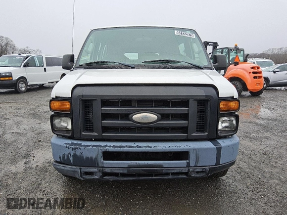 2014 Ford Econoline Cargo Commercial with VIN 1FTNS2EW2EDA67157, listed as a Copart auction lot 52833565 with 136,783 mi miles and Clean Title. Bid and sale history available at carsss.com. Image 5.