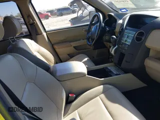 2010 Honda Pilot EX-L z VIN 5FNYF4H56AB001911, wystawiony jako IAAI lot #41806101 z przebiegiem 188 949 mil mil oraz . Historia ofert i sprzedaży dostępna na DreamBid. Obrazek 5.