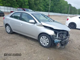 2010 Kia Forte EX z VIN KNAFU4A27A5834628, wystawiony jako IAAI lot #42123726 z przebiegiem 89 402 mil mil oraz . Historia ofert i sprzedaży dostępna na DreamBid. Obrazek 1.