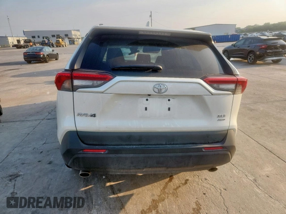 2022 Toyota RAV4 XLE Premium with VIN 2T3A1RFV7NW267132, listed as a Copart auction lot 57172245 with 21,350 mi miles and Salvage title. Bid and sale history available at DreamBid. Image 6.