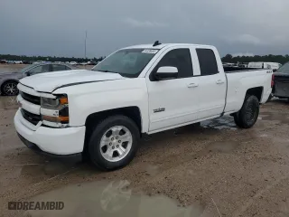2018 Chevrolet Silverado 1500 LT with VIN 2GCVKREC1J1111492, listed as a Copart auction lot 54328485 with 98,495 mi miles and Salvage Title. Bid and sale history available at carsss.com. Image 1.
